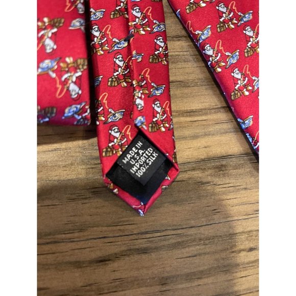 St Nicks Tie Shop 100% Silk Tie Santa Fishing Holiday Christmas made In USA - Picture 4 of 5